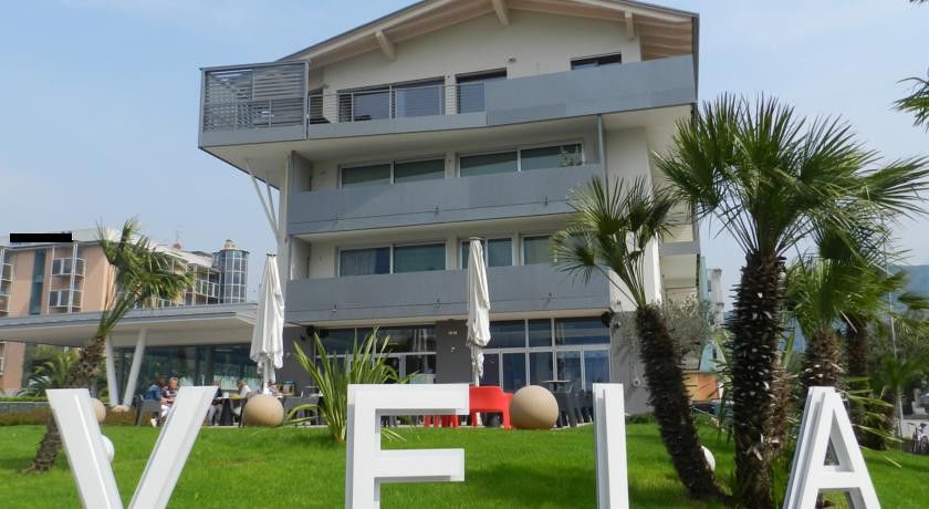 Residence Centro Vela Riva del Garda Luaran gambar