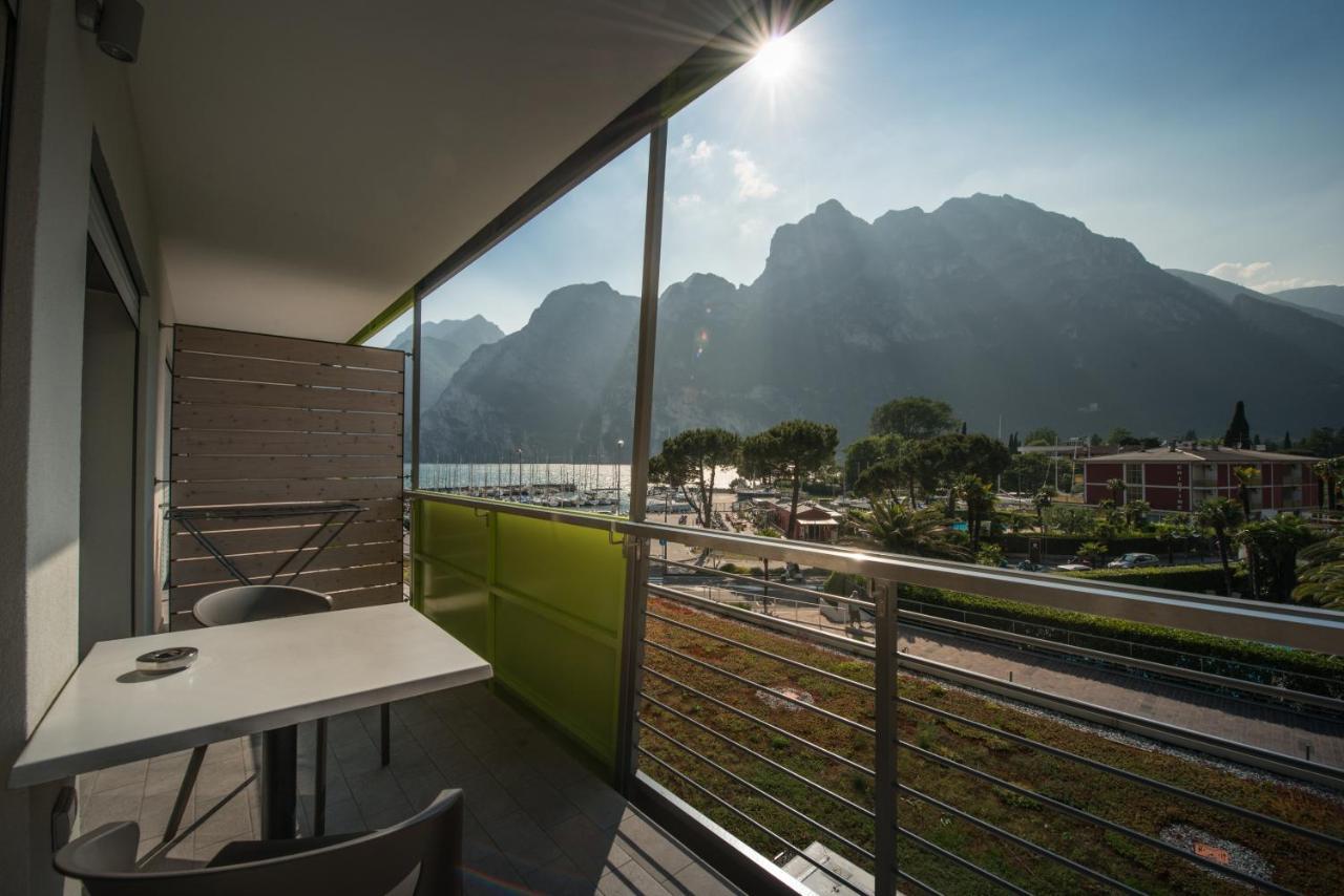 Residence Centro Vela Riva del Garda Luaran gambar