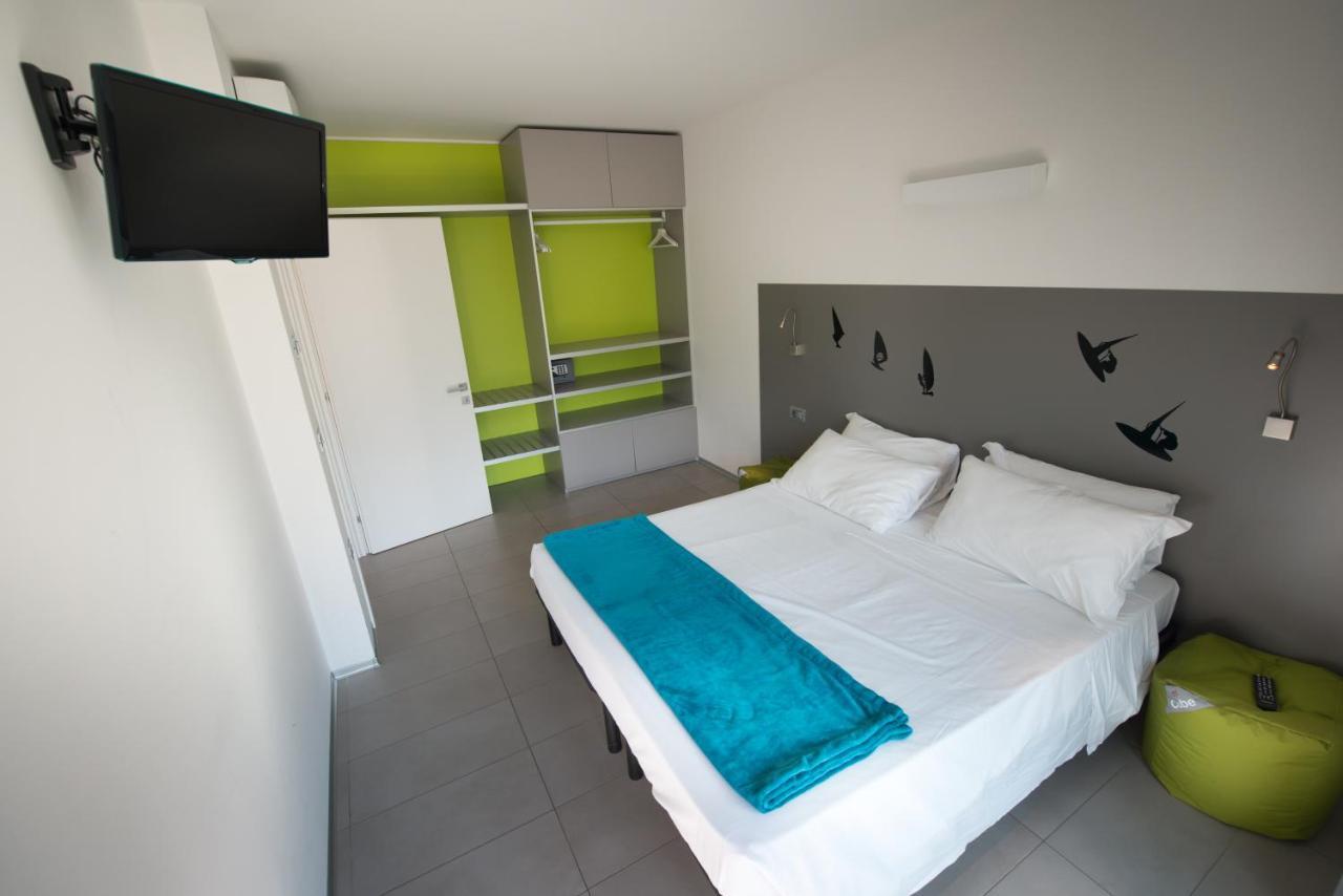 Residence Centro Vela Riva del Garda Luaran gambar
