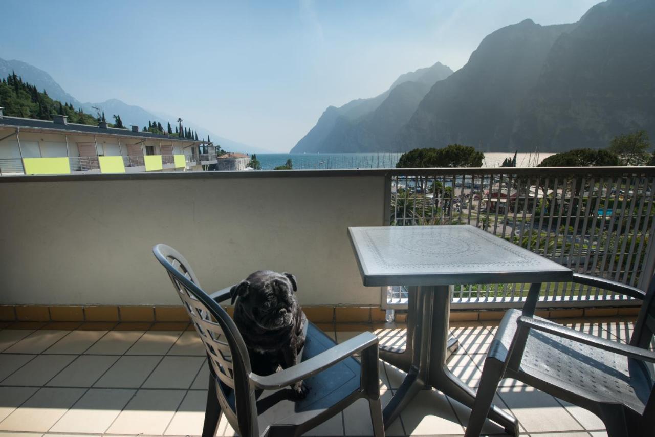 Residence Centro Vela Riva del Garda Luaran gambar
